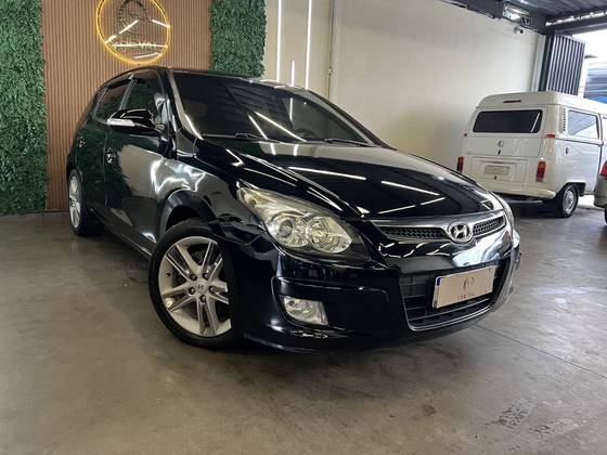 HYUNDAI I30 2.0 MPI 16V GASOLINA 4P AUTOMÁTICO HYUNDAI I30 2.0 MPI 16V GASOLINA 4P AUTOMÁTICO